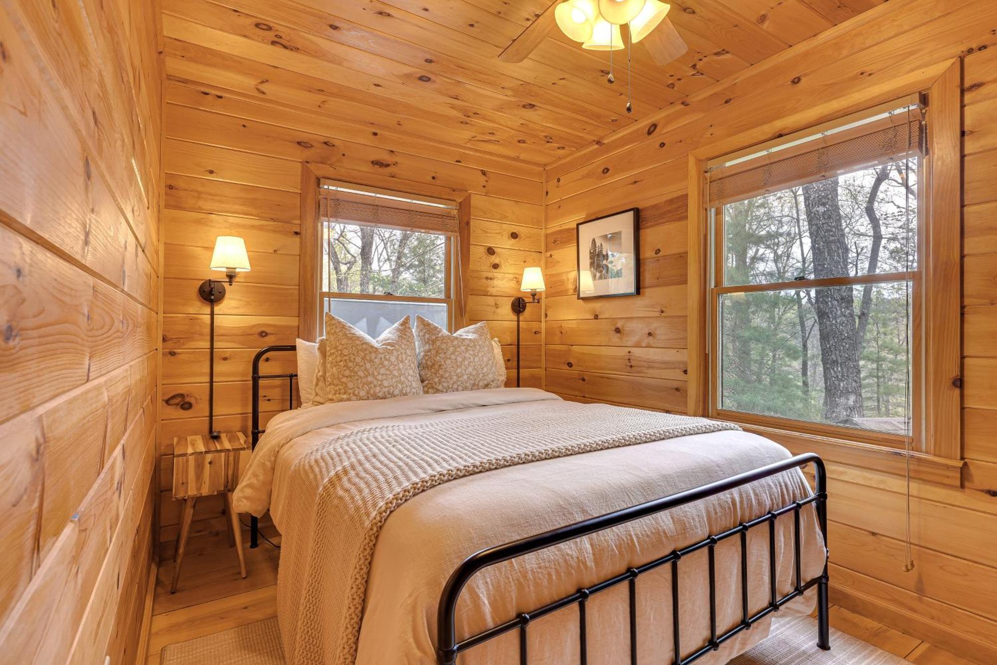 בלו רידג' Cozy Cabin In Private Location With Hot Tub And Grill! מראה חיצוני תמונה