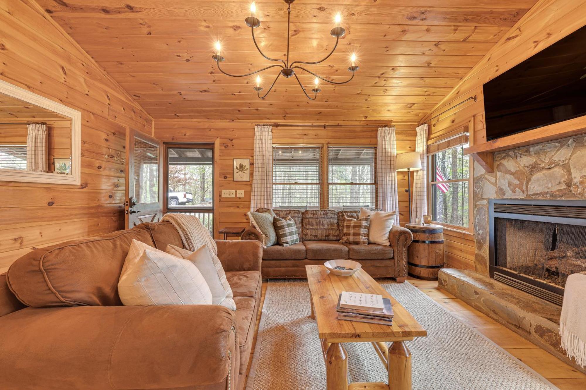 בלו רידג' Cozy Cabin In Private Location With Hot Tub And Grill! מראה חיצוני תמונה